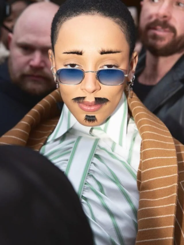 Doja cat moustache look