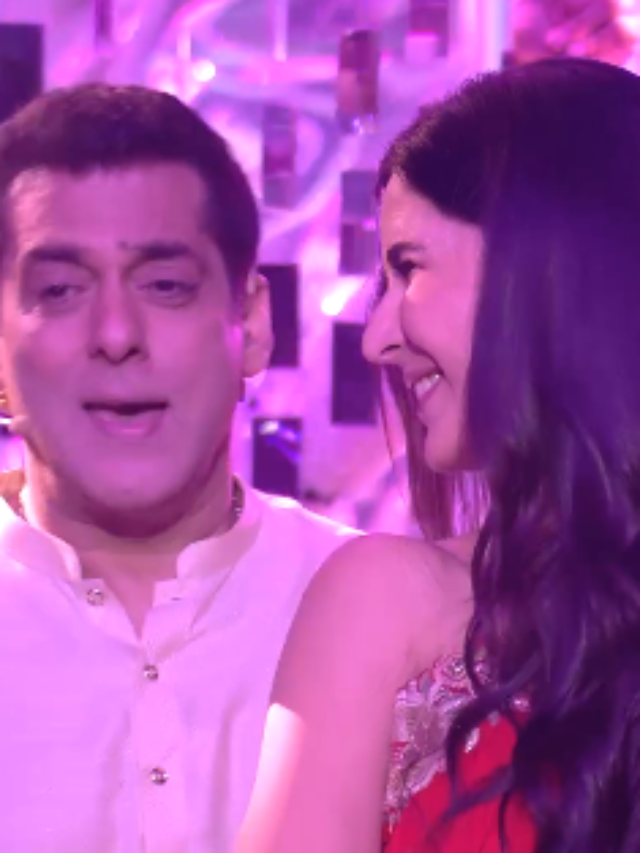 Katrina Kaif with Salman khan in Bigg Boss 17