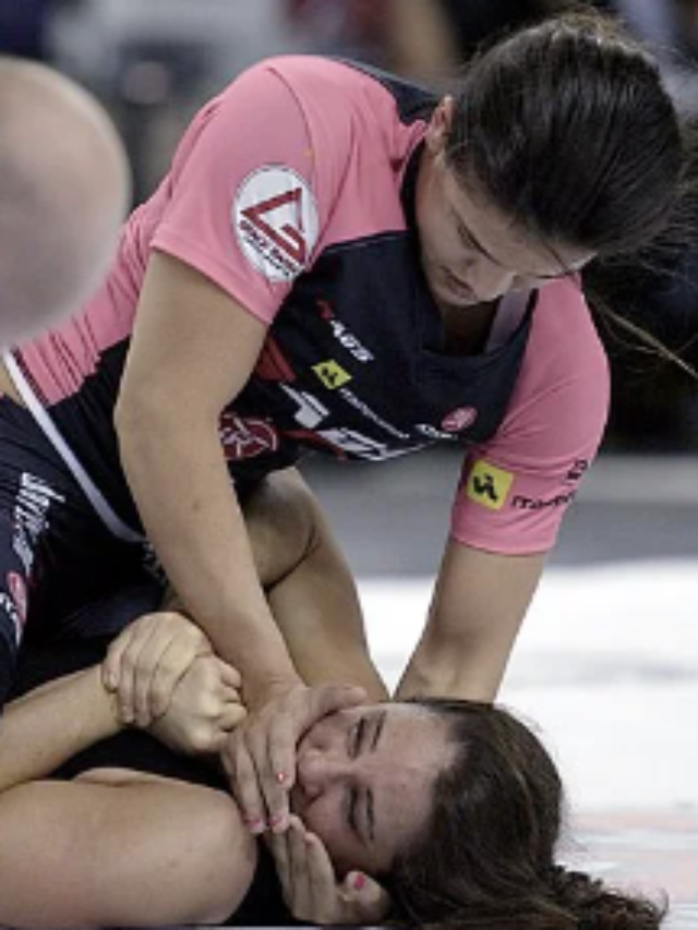 10 Prominent Coed Grapplers