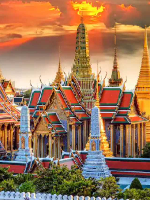 Top 10 places to visit in Bangkok