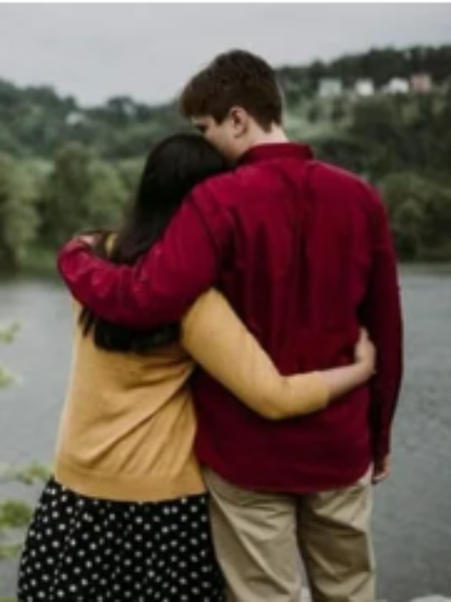 10 Reasons Why Hugs Are Good for You