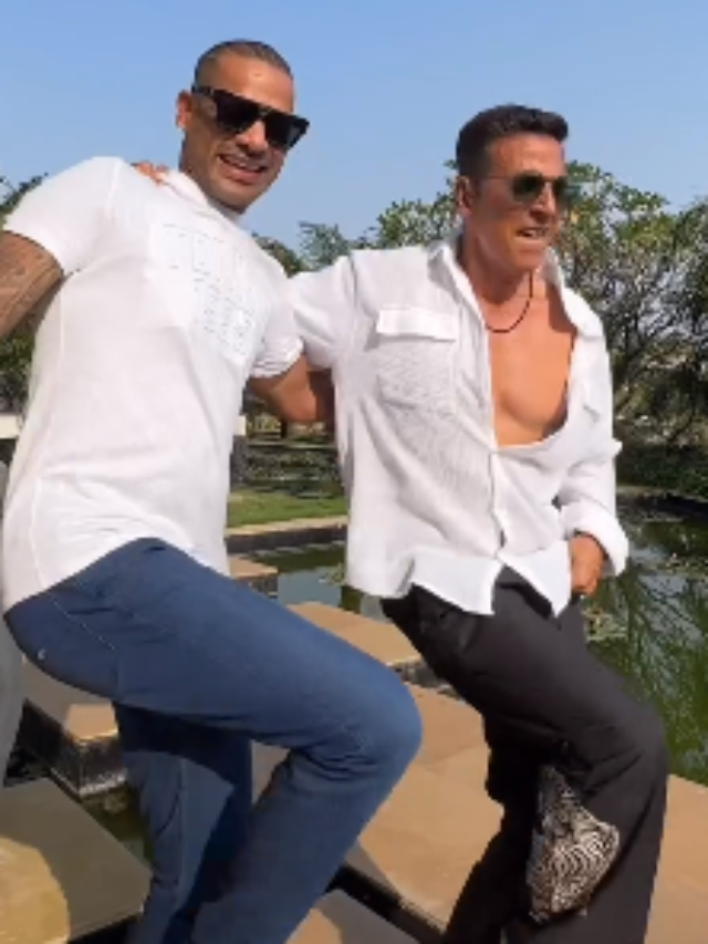 Shikhar Dhawan Dances with Akshay Kumar to ‘Mast Malang Jhoom’